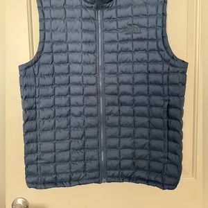 The North Face Mens Navy Blue Thermoball Eco Insulated Quilted Vest Size Large